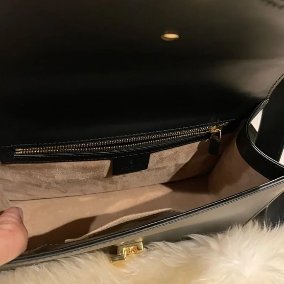 Gucci Sylvie Bag - Picture 5 of 13